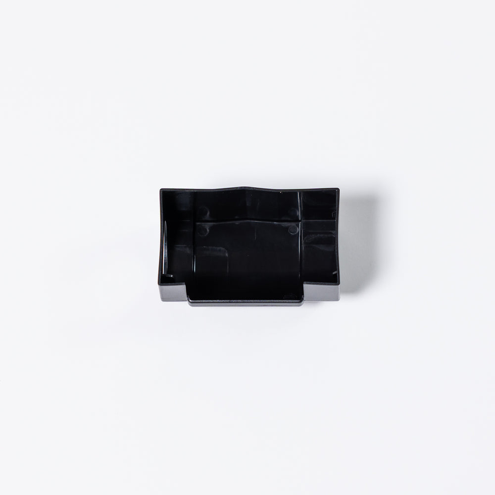 
                  
                    Inertial Reel Cover Replacement
                  
                